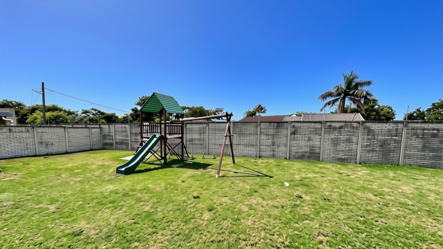 2 Bedroom Property for Sale in Gonubie Eastern Cape
